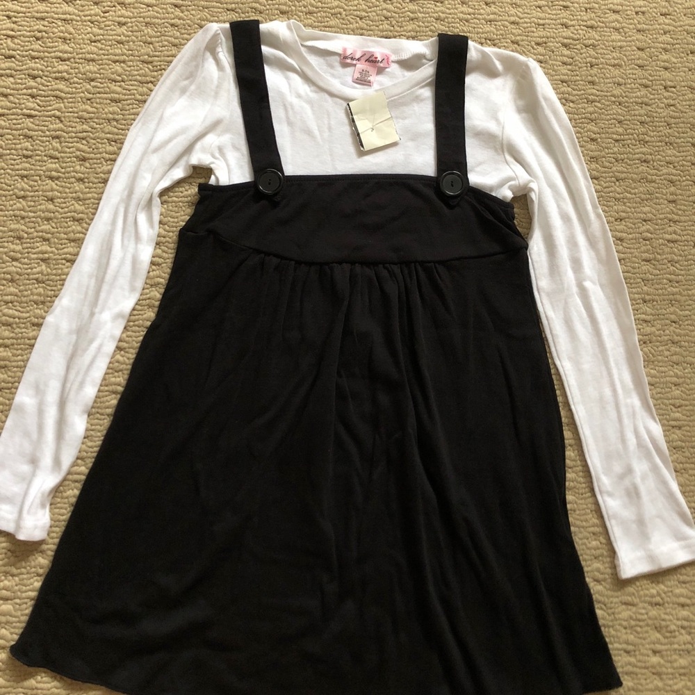 Adorable dress!